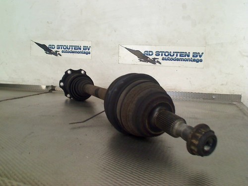 ANTRIEBSWELLE LINKS VORNE DRIVE SHAFT LEFT FRONT VW Golf IV (1J1) 2001 1J040727