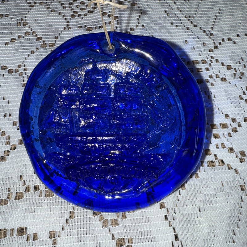 Bristol  Cobalt blue glass Sun-catcher Medallion “1797 Constitution” Ship A2