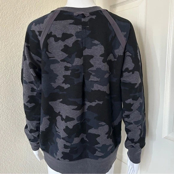 Sudadera Prana Suave Acogedora Cuello Redondo Mezcla Cáñamo Gris Oscuro Estampado Camuflaje S Foto 2 de 4