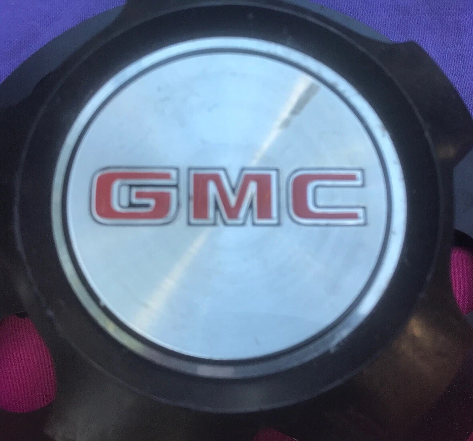 Tapacubos tapacubos GMC SAFARI VAN 1985-1995 15594373 15594372 NEGRO FABRICANTE DE EQUIPOS ORIGINALES OE Foto 3 de 4