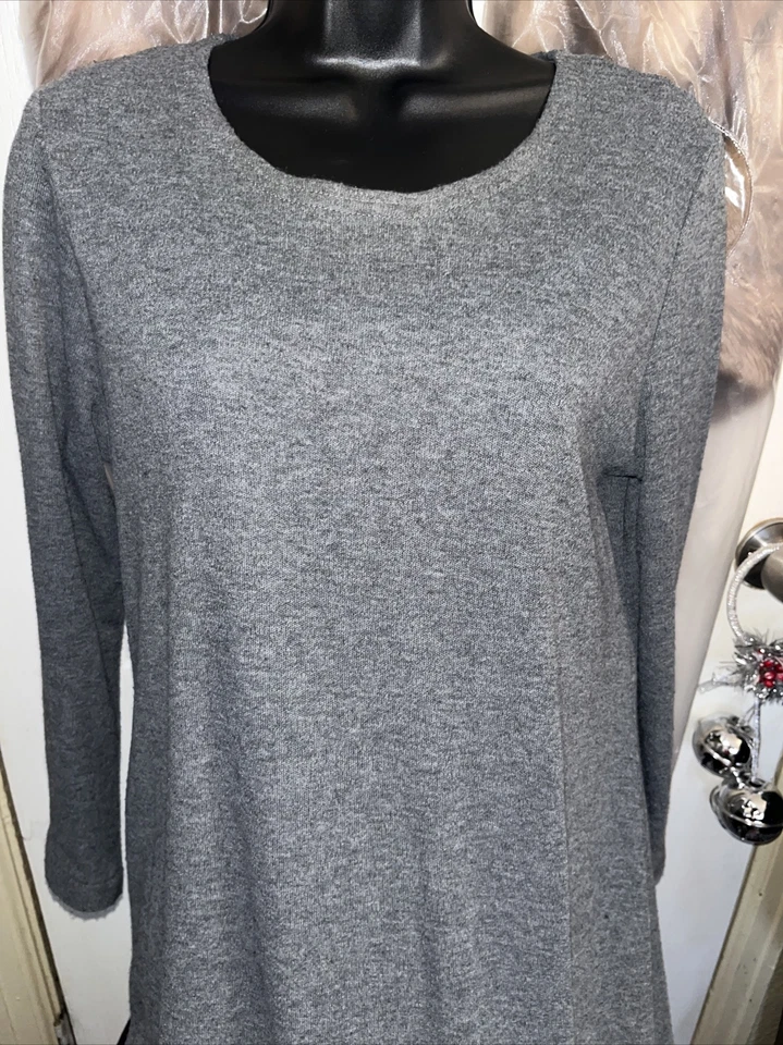 Платье Coldwater Creek серого цвета длина до колена размер PSmall женское 3/4 рукава - Изображение 2 из 4