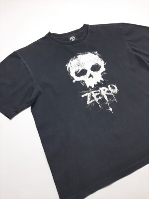 トップス 00s chanel swag archive skull t-shirt 00s chanel swag archive skull t-shirt Vintage 00s Zero Skateboards