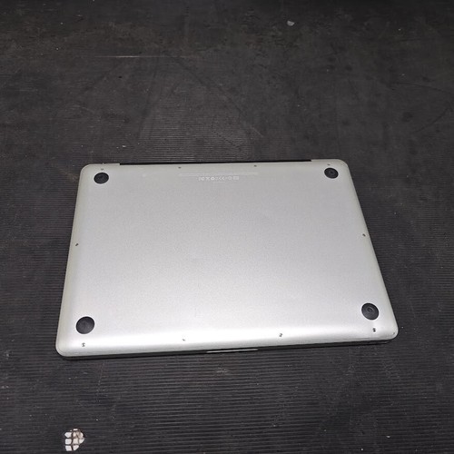 Apple MacBook Pro 7.1 13.3" - Used, No HDD, Touchpad Damaged - Zdjęcie 10 z 11