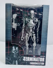 The Terminator 2 Endoskeleton Arnold Schwarzenegger T-800 Action Figures Toys