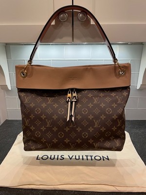 Authentic Louis Vuitton Shoulderbag - Monogram Canvas - Exceptional Condition