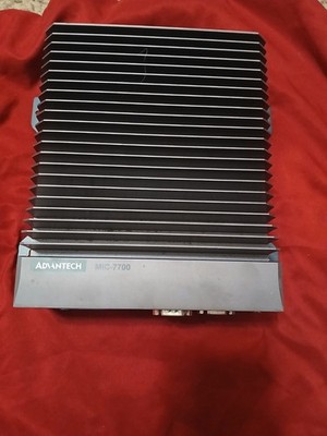 Advantech MIC-7700Q1807-T Compact Fanless Computer