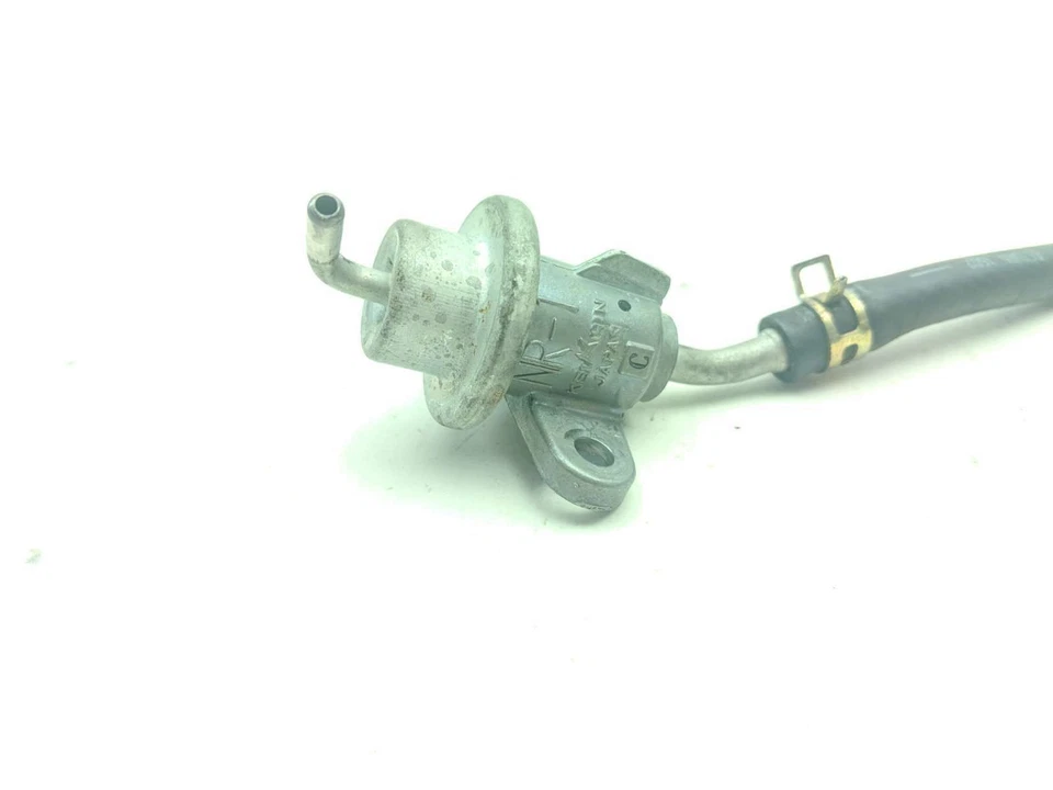 Válvula de purga de aire Honda CBR600F4i CBR 600 02 Foto 2 de 4