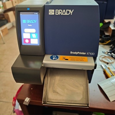 Brady Printer i7100 Industrial Label Printer 300dpi W/ Rotary Perforation Cutter
