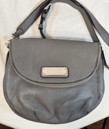 Borsa a tracolla MARC BY MARC JACOBS Classic Q NATASHA in pelle grigia - Foto 3 di 17