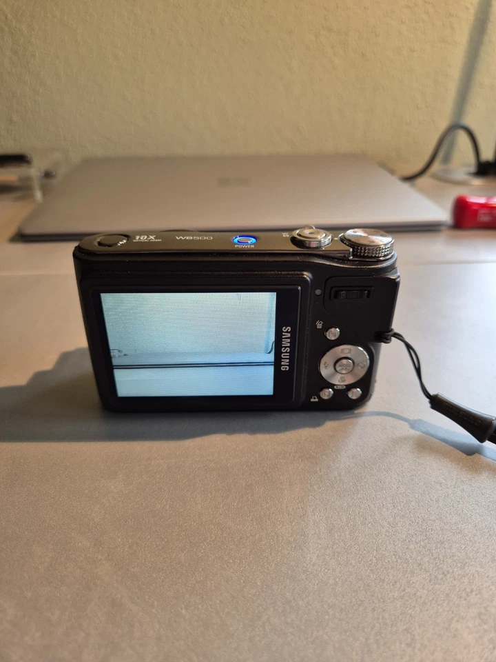 Digitalkamera Samsung WB500 - Guter Zustand - Kaum Gebrauchsspuren - Bild 2 von 4