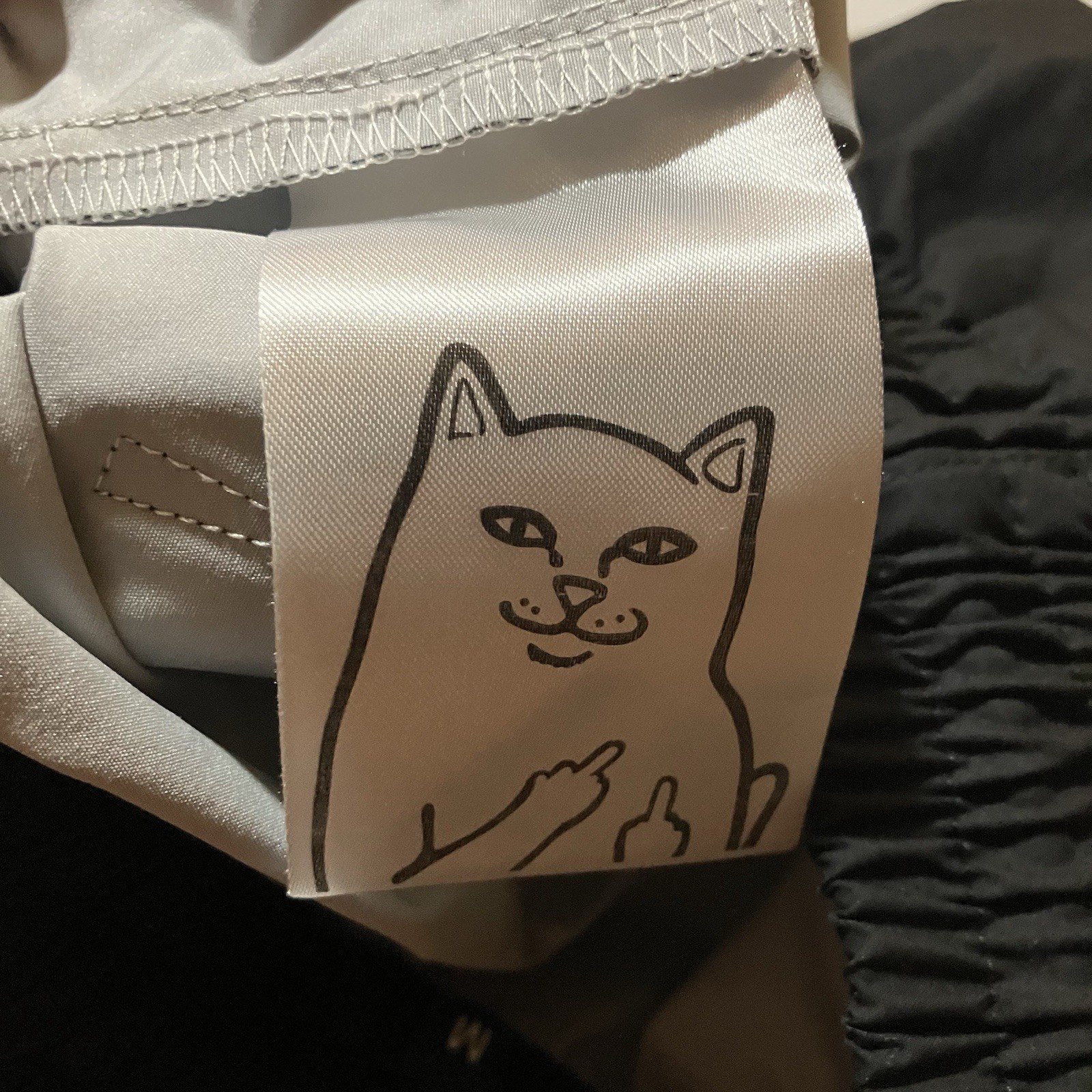 RipNDip Shorts Size Medium Drawstring Stretch 8.5… - image 5