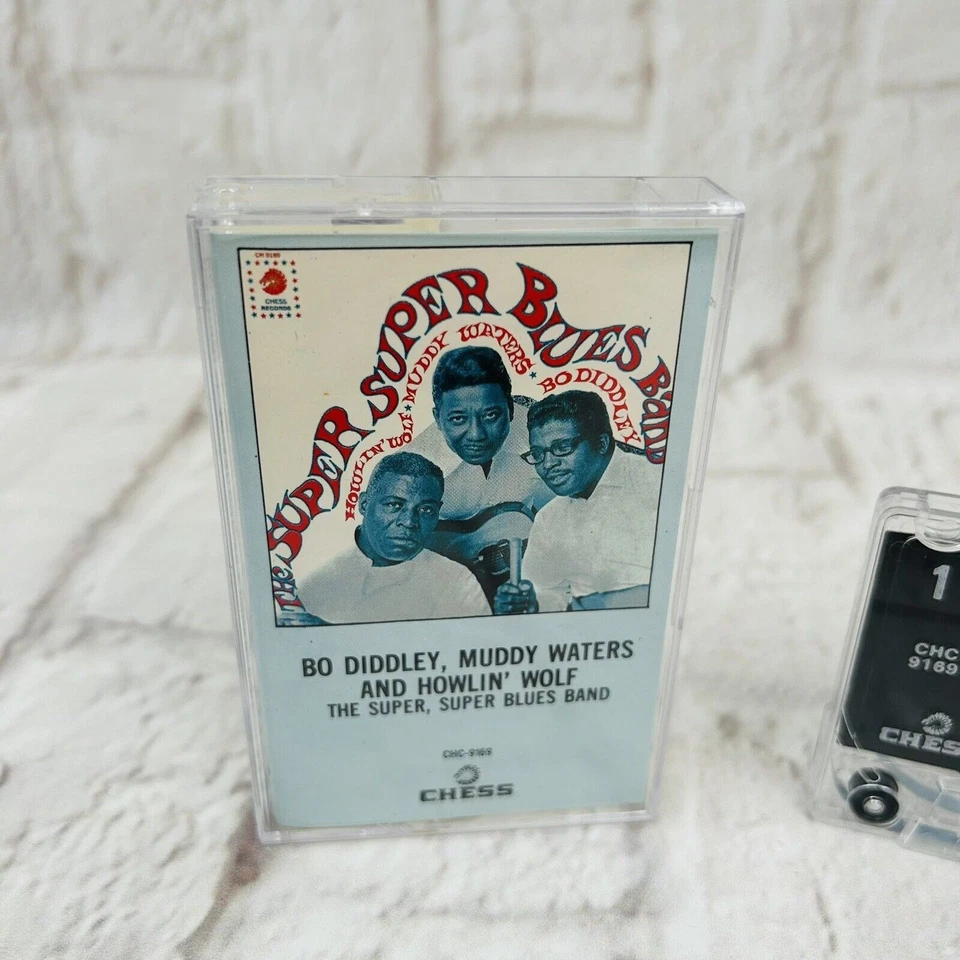 The Super Super Blues Band by Howlin' Wolf Muddy Waters Bo Diddley Cassette - Imagem 2 de 4