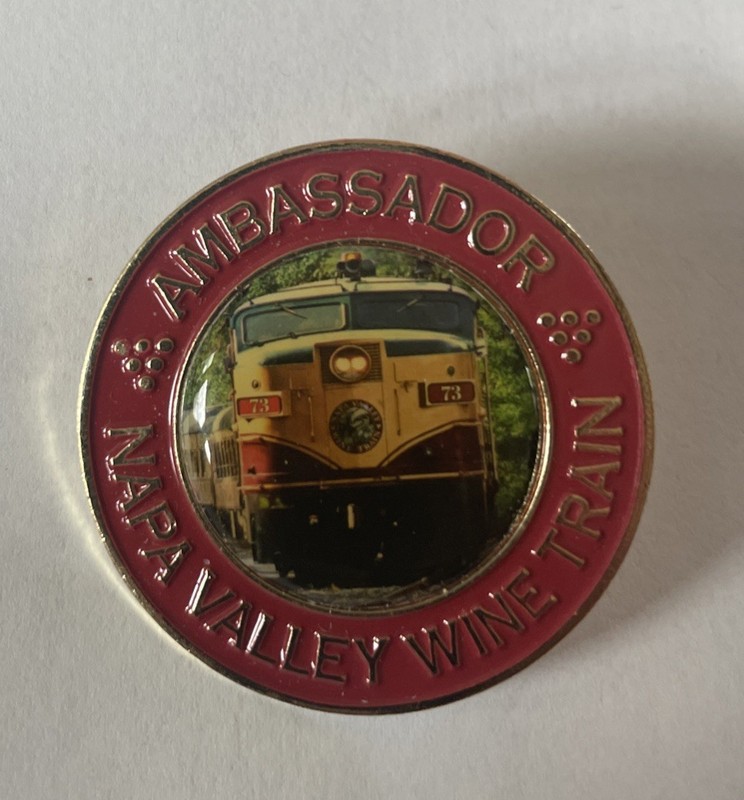 Napa Valley Wine Train Ambassador Souvenir Lapel Pin California Gold Tone