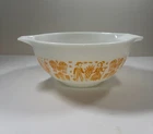 Pyrex AMISH BUTTERPRINT #442 Cinderella Mixing Bowl 1.5 Qt ORANGE PUMPKIN