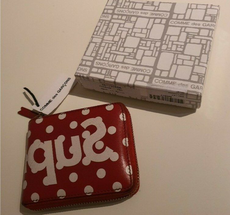 SS14 Supreme x Comme Des Garcons Polka dot wallet red CDG