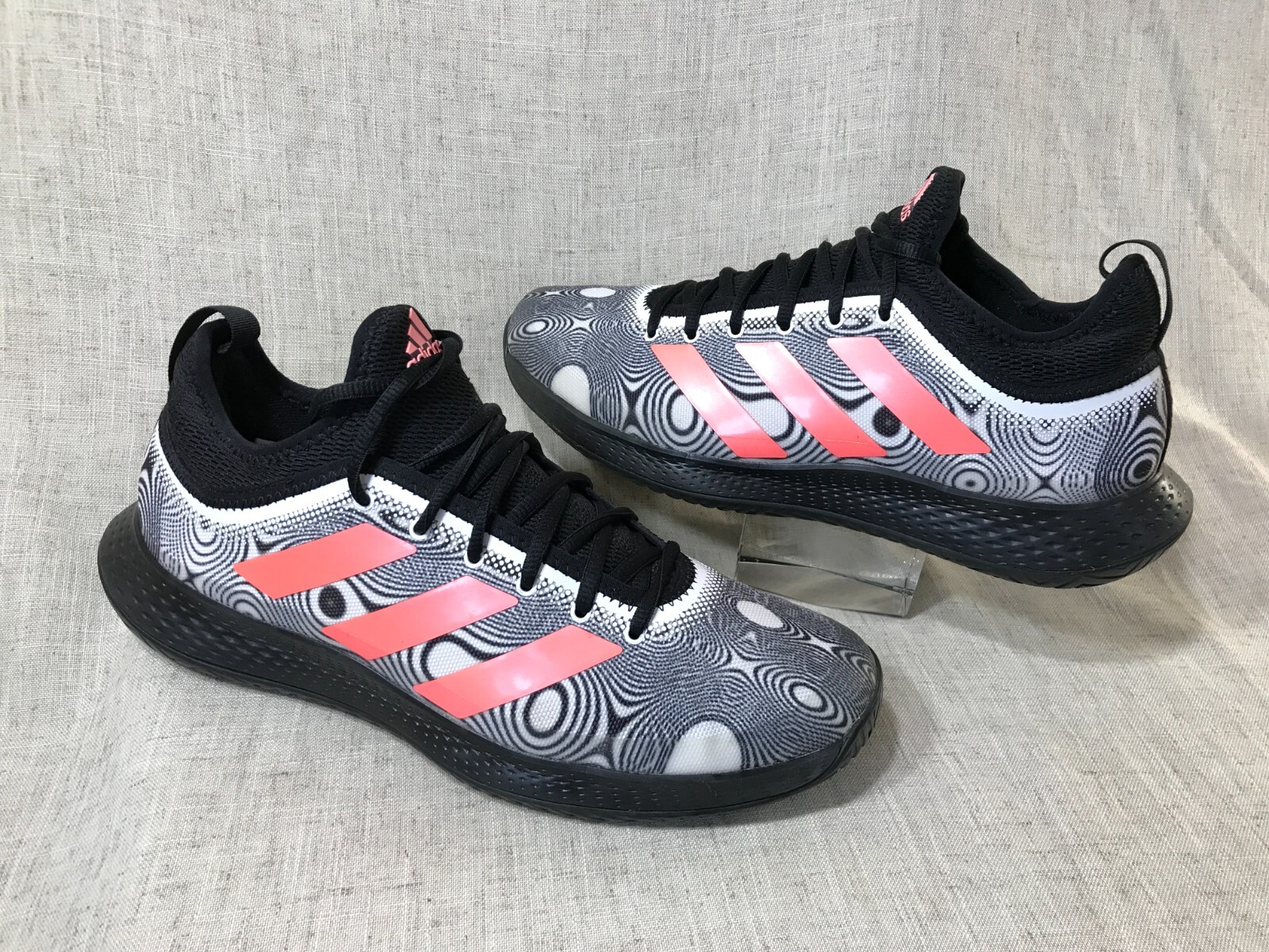 Adidas Defiant Generation Tennis Shoes Men’s 10 EUC (White Acid Red