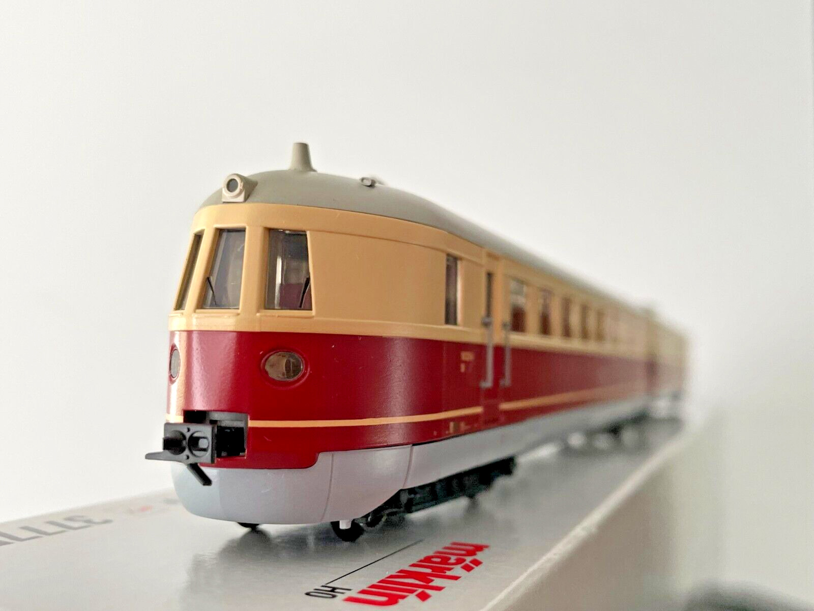 Märklin 37775 BR183 Insider, une automotrice d'exception pour collectionneur