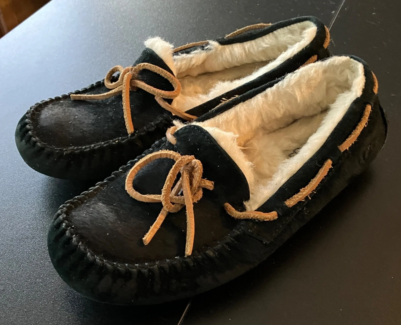 Mocassini UGG Dakota scarpe ciabatte NERO PELLE SCAMOSCIATA foderati in pelliccia di shearling WMNS 6