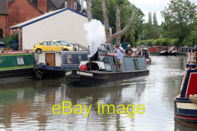 Photo 6x4 Adamant whistling Steam narrow boat Adamant in the parade of bo c2019