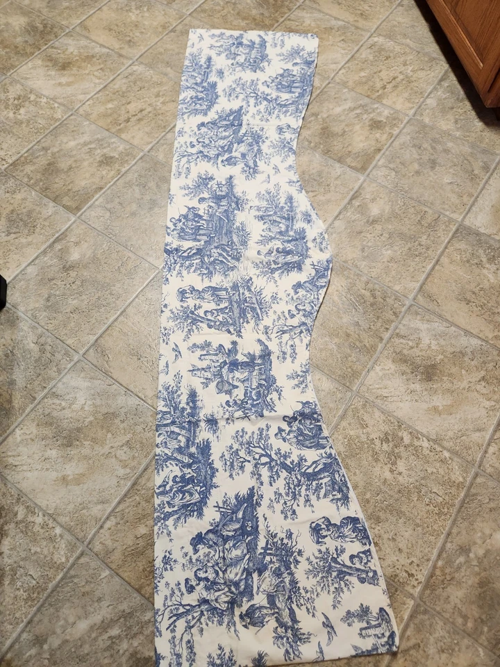 WAVERLY HOME CENEFA PAR INODORO AZUL CREMA 18"x80" festoneado Foto 2 de 4