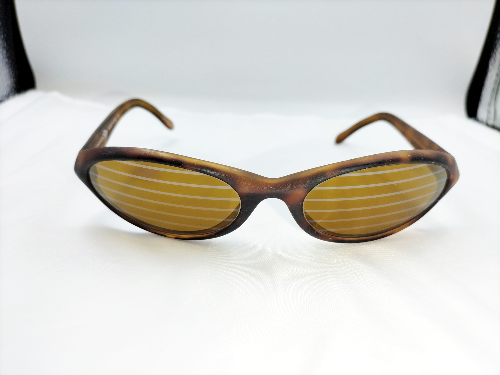 Unisex S27 DE Shield Sunglasses for UV Protection-image