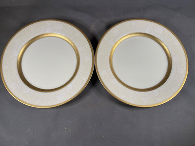 Mikasa Antique Lace L5531 2 Salad / Bread Plates 7 1/2''  Ivory & Gold Trim 4253