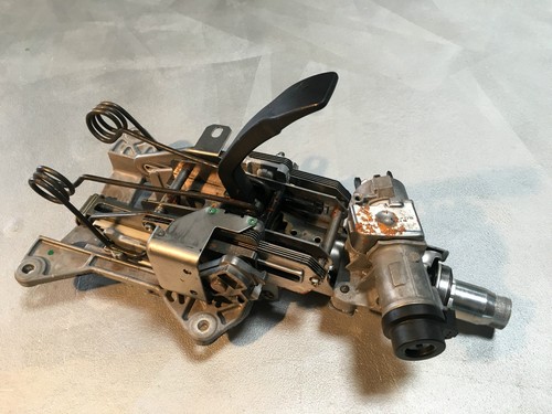 Audi A4 2.0 TDI 8E B7 S-Line Lenksäule 8E0419502 H