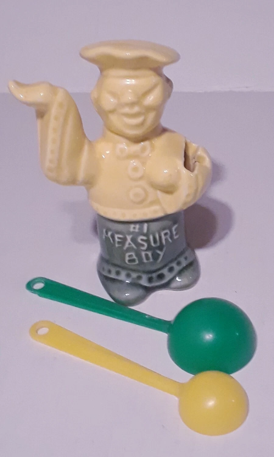 Vintage Ceramic Chef #1 MEASURE BOY Spoon & Cup Holder Yellow Green 5" Tall