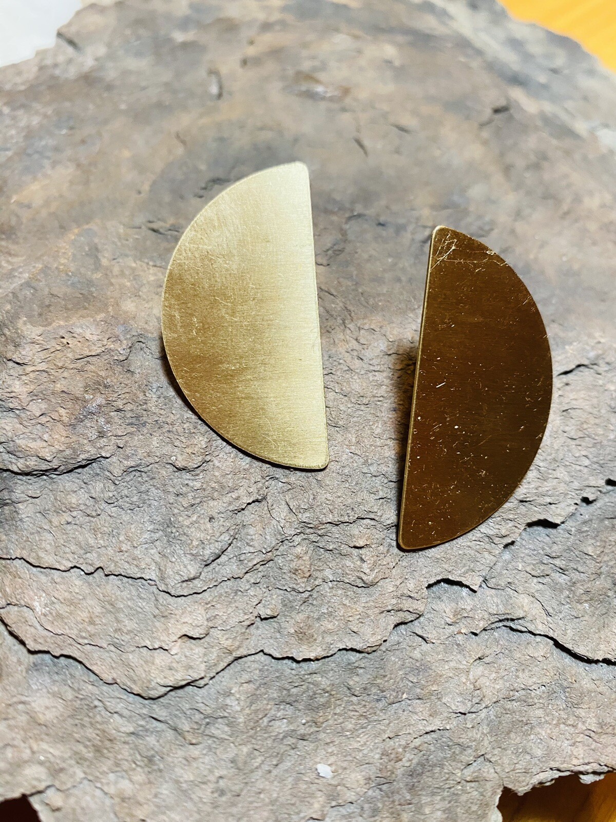 VTG Celestial Coastal Brass Statement Mimimlaist … - image 1