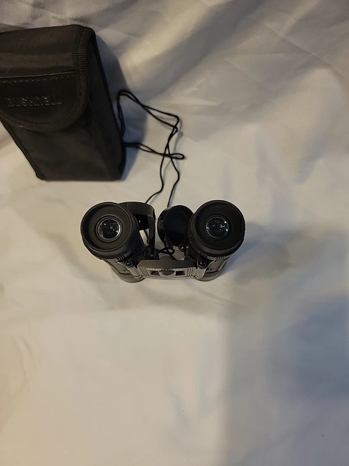 Bushnell 10 x 25 Binoculars 10x25 Compact with Case Binos Vintage Clean - Image 2 of 4
