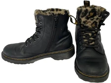 Dr. Martens Leather Boots Girls Sz 3 Black W/Faux Leopard Fur Lining 90’s Y2K