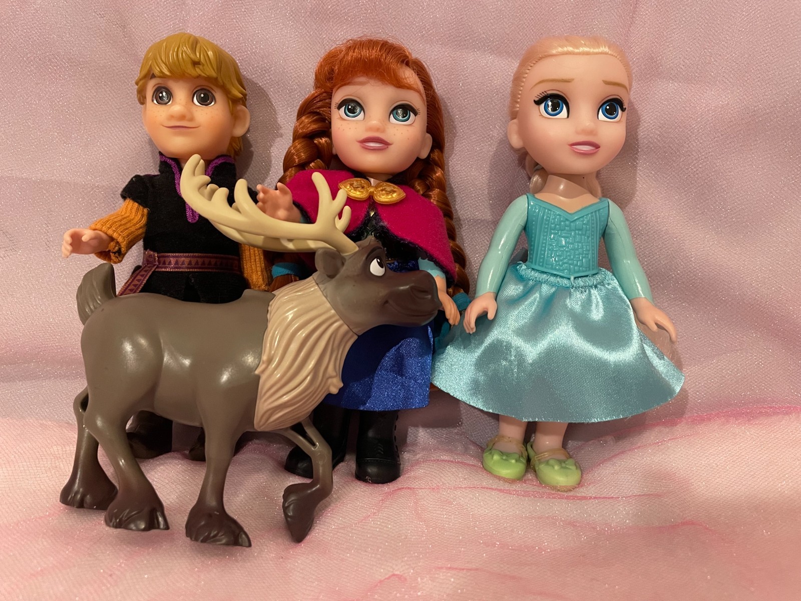 6-inch-tall And Deer Sven