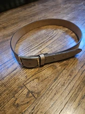 Justin's Boot Barn Made In The USA Topgrain Cowhide Belt One Size