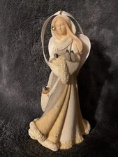 Enesco Heart of Christmas Angel Cardinals Design Karen Hahn GUC