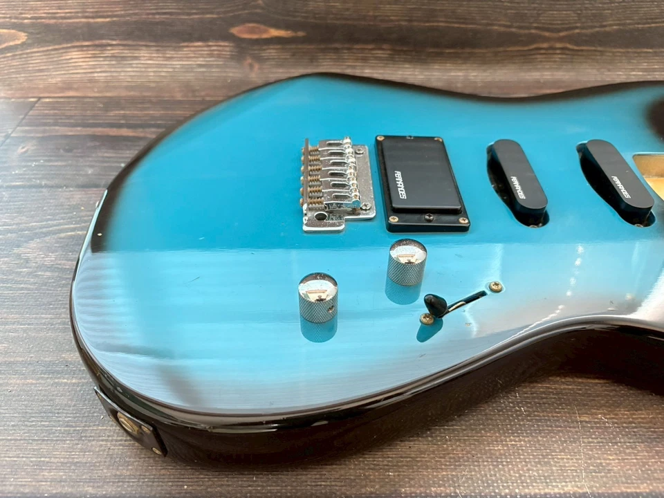 Корпус 1980-х FERNANDES SSH-40 типа Stratocaster синий золотистый сделано в Японии - Изображение 2 из 4