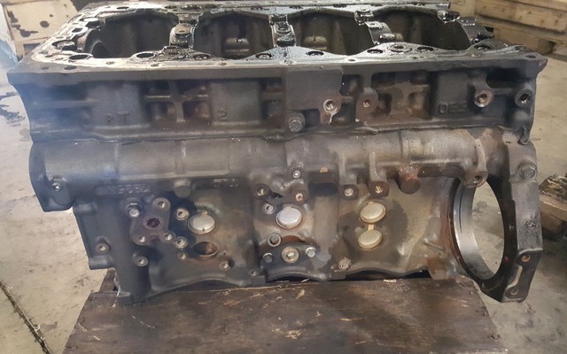 Двигатель 4m50 fuso Двигатель 4m50 fuso