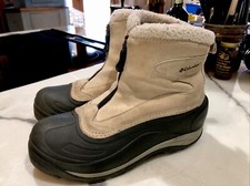 Columbia Cascadian Snowchill Winter Boots Brown Suede Women s Size 8 Rubber Sole