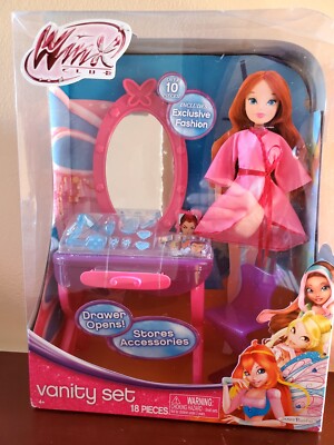 NIB Winx Club Vanity Set with chair robe accessories 18 pc No doll 2012 New 