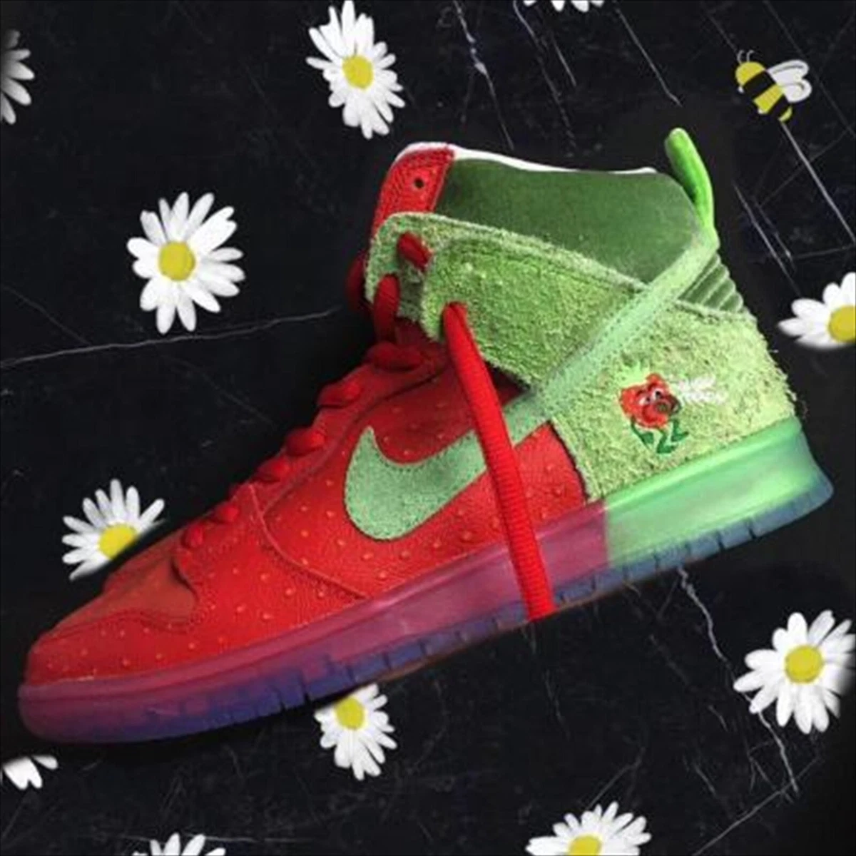 NIKE SB DUNK HIGH PRO STRAWBERRY COUGH RED GREEN EMBER CW7093-600