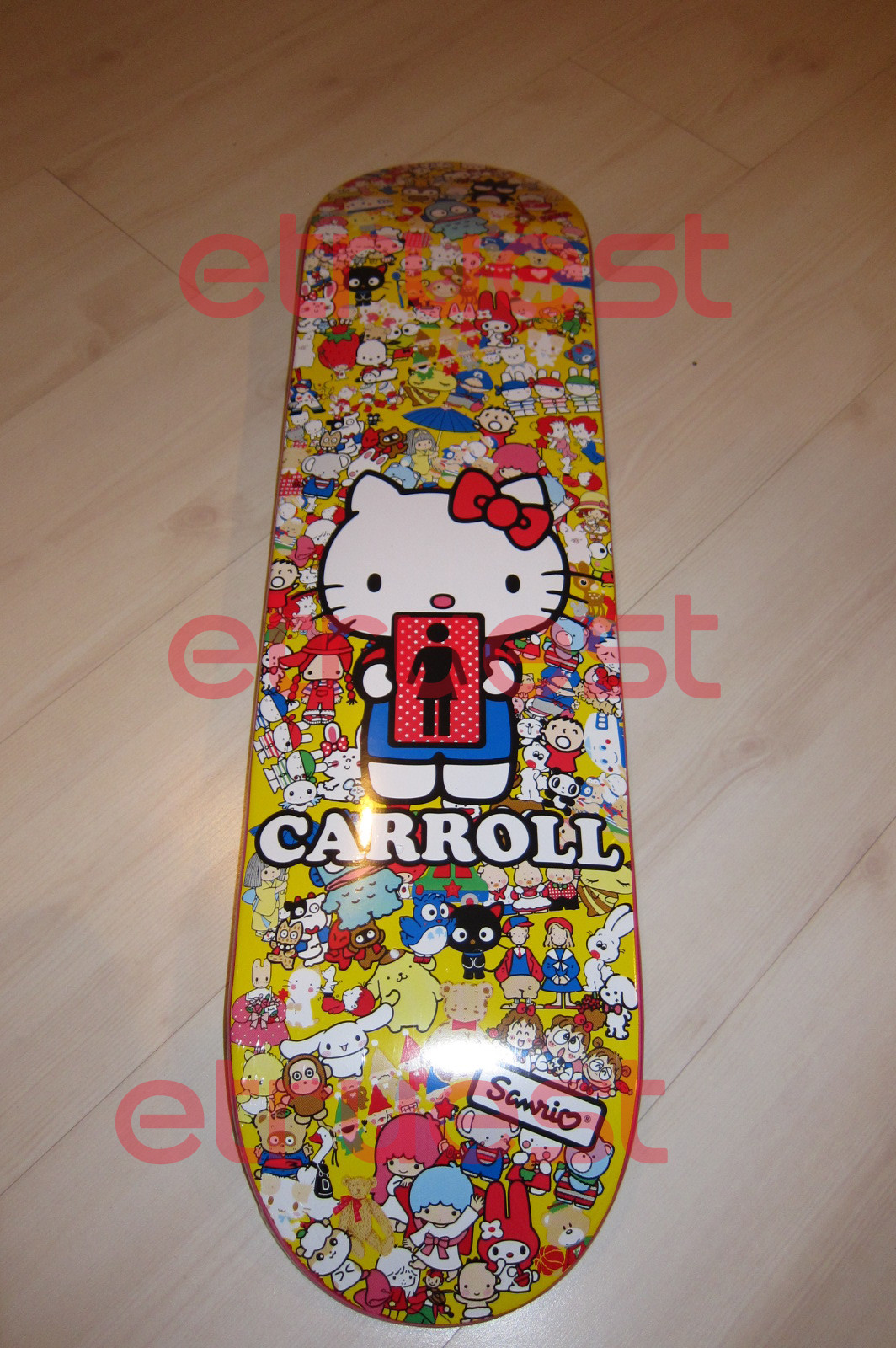 Girl Decks Hello Kitty