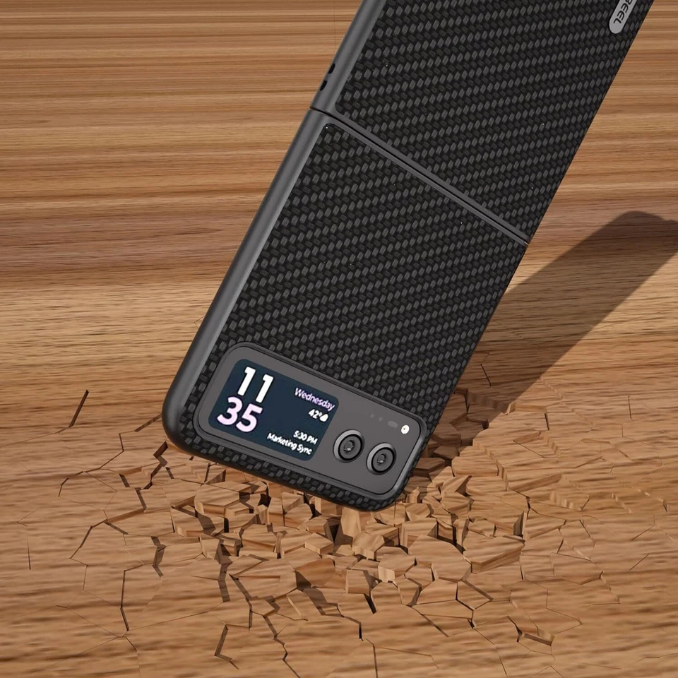 Funda de fibra de carbono para Motorola Razr 2025 Foto 3 de 4