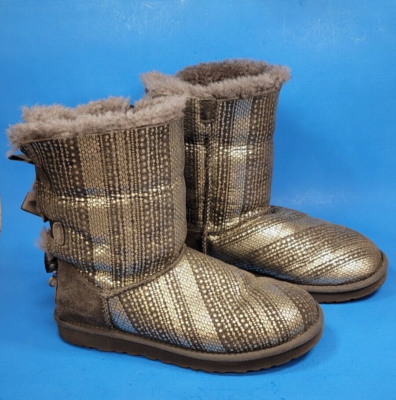 UGG Bailey Bow Charms Silver Black Shearling Boots S/N 1004791 Sz