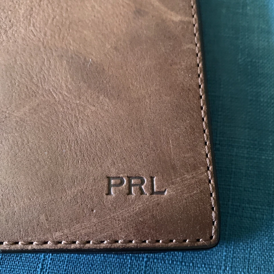 Funda protectora para iPad de cuero marrón Polo Ralph Lauren  Foto 2 de 4