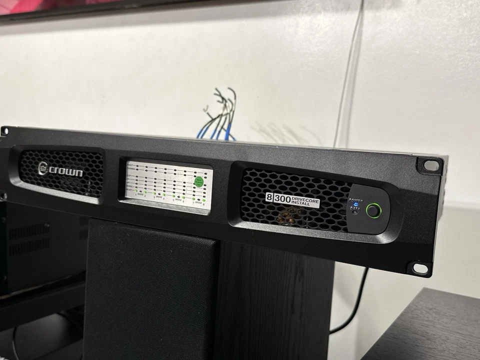 Crown 8|300 Drivecore Install 8 Channel 300W Power Amplifier - Working Tested - - Image 3 of 4