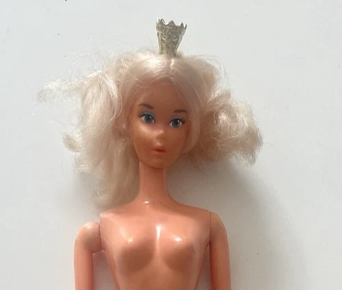 Vintage Ballerina Barbie 1975 With Crown - Broken Arm