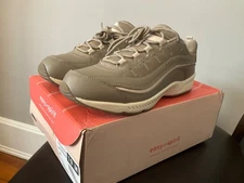Easy Spirit Walking Running Shoes size 10 M Roadrunner Romy Sand Beige tan woman