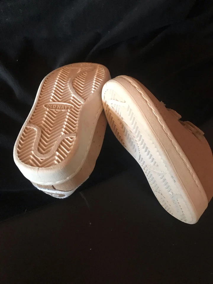 Zapatillas deportivas Old Navy para niños marrón tostado de gamuza niño o unisex cómodas talla 9 niño pequeño nuevas con etiquetas Foto 3 de 3