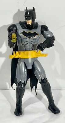 Batman 12'' Rapid Change Utility Belt Action Figure Caped Crusader