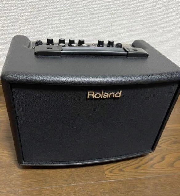 AC-33 Roland Acoustic guitar Amplifier 15W+15W Black Audio