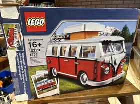 LEGO Creator Expert - 10220 VOLKSWAGEN T1 CAMPER -Complete with Manuals and Box